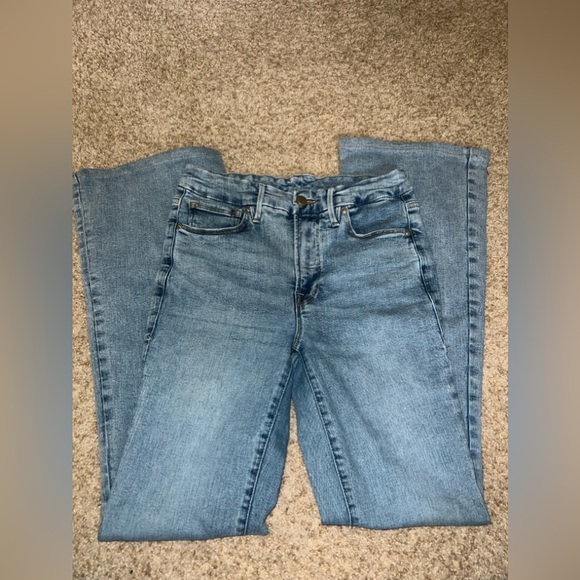 Good American Good Legs Flare Indigo 131 - Picture 3 of 5